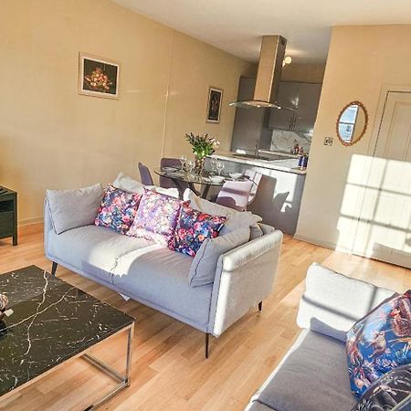 Royal Mile - Bright 2 Bedroom Apartment Εδιμβούργο Εξωτερικό φωτογραφία