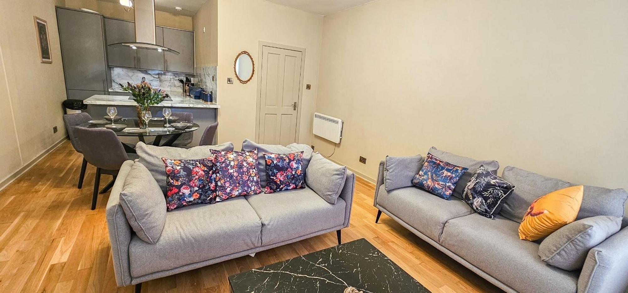 Royal Mile - Bright 2 Bedroom Apartment Εδιμβούργο Εξωτερικό φωτογραφία
